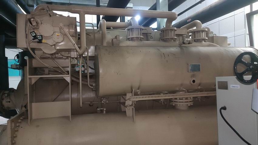 地源热泵机组维修